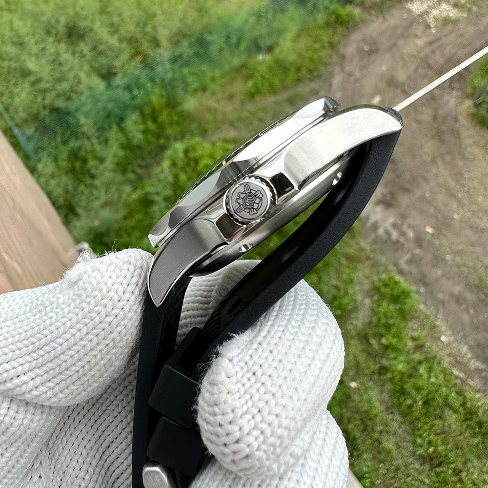 Kyros Collective - Commander